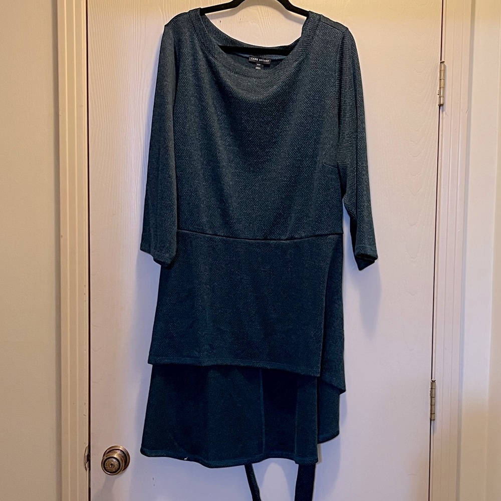 Lane Bryant Teal Hi Low Boatneck Tunic with Belt Size 26/28.